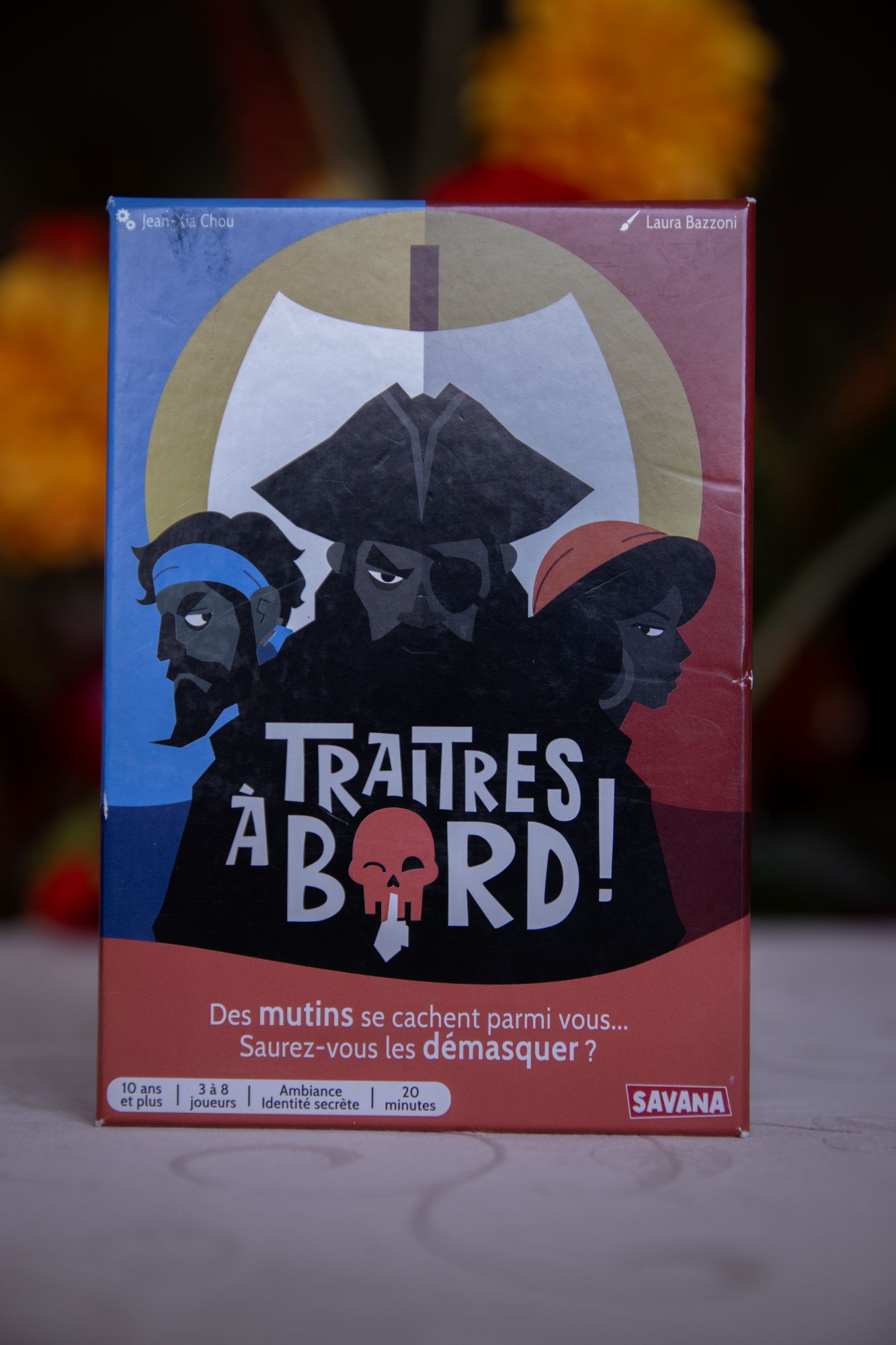 Boîte du jeu Traîtres à bord
